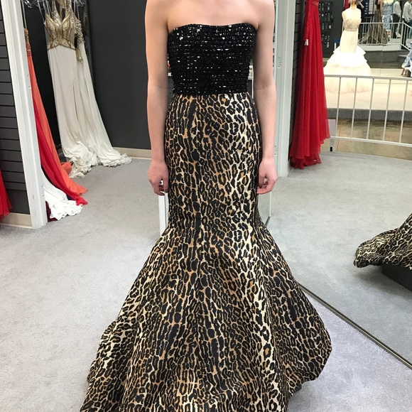 strapless open back dress Fausto Puglisi Red Leopard Print Stretch Silk Gown – Runway Catalog main image 1
